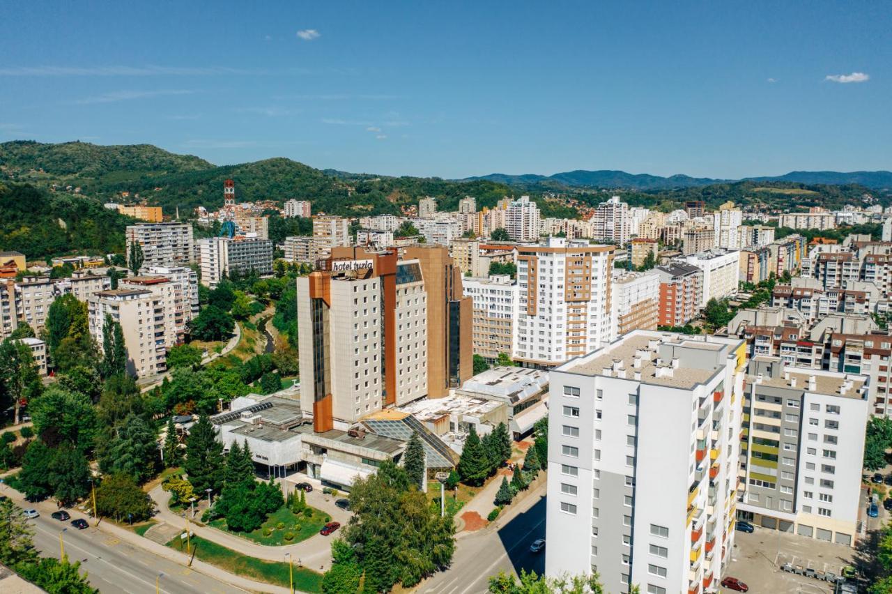Grand Hotel Tuzla Exterior foto